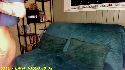 Sandy and Chris online show from 28, 2, 2025