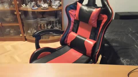 Snapshot of sandysun_shine chatting on 4, 12, 2024 Sandy online show from 4, 12, 2024