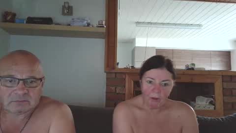 sanroom online show from 17, 10, 2025