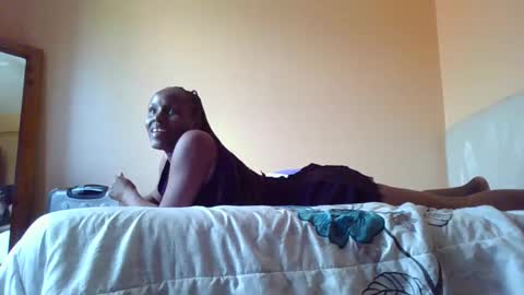 santalicious online show from 23, 4, 2026