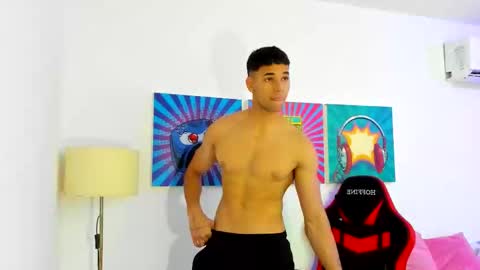 Snapshot of santana_maximo chatting on 25, 2, 2026 Maximo Santana online show from 25, 2, 2026