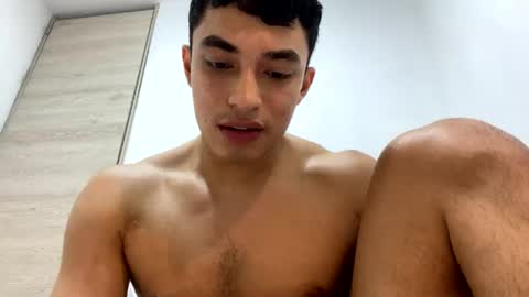 Snapshot of santi36rt chatting on 21, 5, 2026 santi36rt online show from 21, 5, 2026