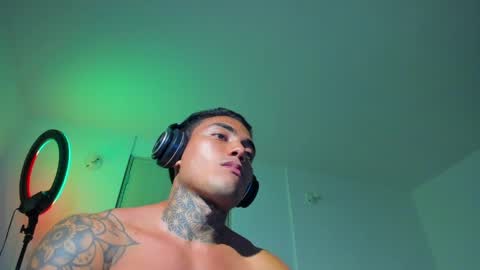 Snapshot of santi__ferrer chatting on 26, 4, 2026 Santi Ferrer online show from 26, 4, 2026