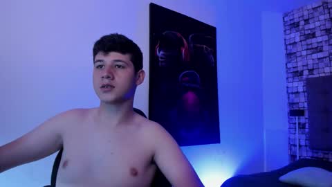 Snapshot of santi_bridge chatting on 17, 10, 2025 Santi online show from 17, 10, 2025