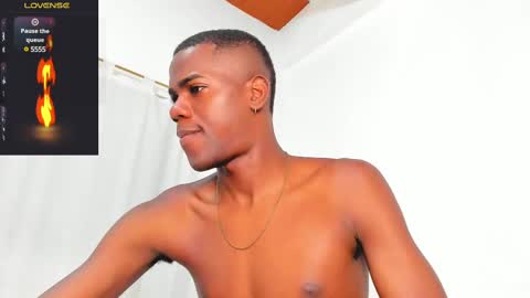 Santibrown online show from 10, 3, 2025