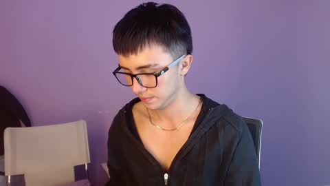 santi_fabulous online show from 22, 1, 2025