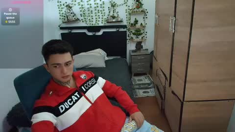 santi_ss online show from 25, 4, 2026