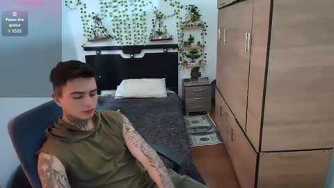 santi_ss online show from 25, 4, 2026