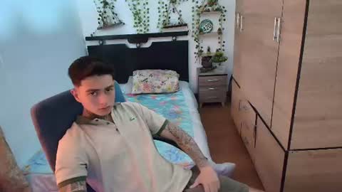 Snapshot of santi_ss chatting on 10, 7, 2026 santi_ss online show from 10, 7, 2026
