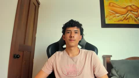 santi_twink19 online show from 22, 10, 2025