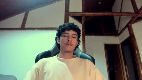 santi_twink19 online show from 2, 3, 2026