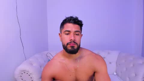 Snapshot of santiago_huntt chatting on 14, 12, 2024 santiago_huntt online show from 14, 12, 2024
