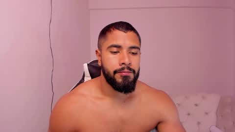 Snapshot of santiago_huntt chatting on 19, 2, 2025 santiago_huntt online show from 19, 2, 2025