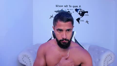 Snapshot of santiago_huntt chatting on 17, 9, 2025 santiago_huntt online show from 17, 9, 2025