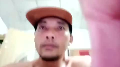 Snapshot of santichai561323 chatting on 28, 2, 2025 santichai561323 online show from 28, 2, 2025