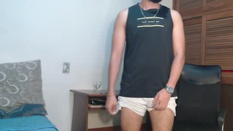 Snapshot of santiexxx chatting on 20, 6, 2026 santiexxx online show from 20, 6, 2026