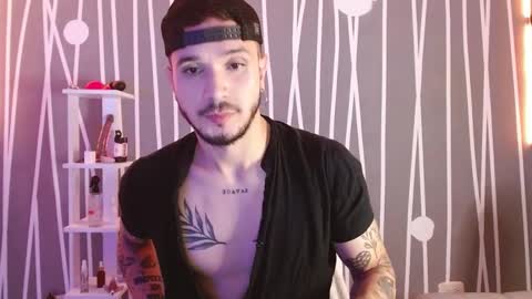 Santy Torres online show from 19, 2, 2025