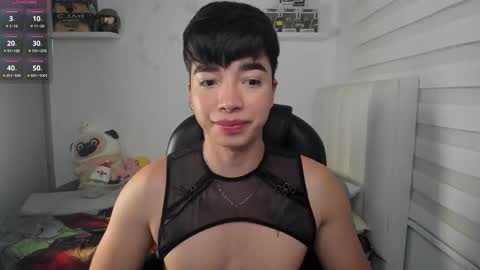 Snapshot of santy7u7 chatting on 15, 3, 2026 Mr. Santiago online show from 15, 3, 2026