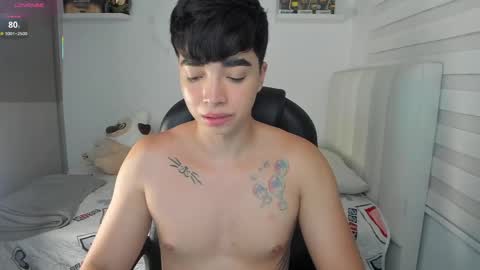 Snapshot of santy7u7 chatting on 15, 5, 2026 Mr. Santiago online show from 15, 5, 2026