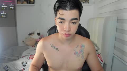 Snapshot of santy7u7 chatting on 19, 5, 2026 Mr. Santiago online show from 19, 5, 2026
