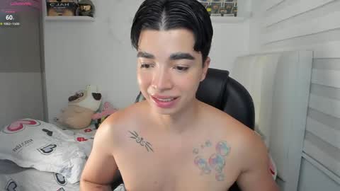 Snapshot of santy7u7 chatting on 23, 5, 2026 Mr. Santiago online show from 23, 5, 2026