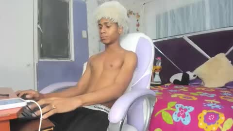 santy online show from 7, 11, 2025