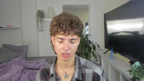 kitty online show from 11, 11, 2025