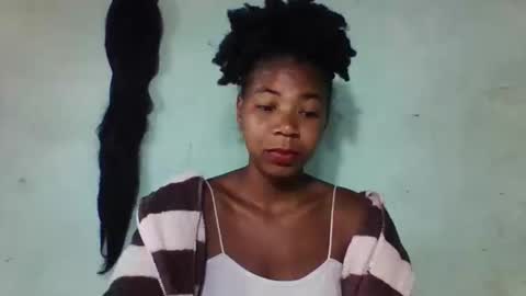 Snapshot of sanyah0123 chatting on 17, 11, 2025 sanyah0123 online show from 17, 11, 2025