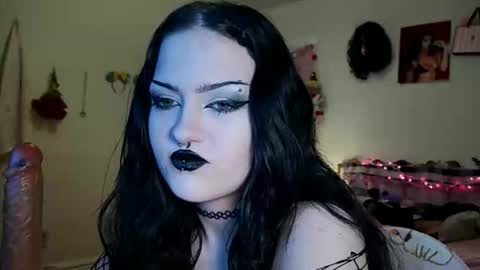 Sapphire online show from 12, 4, 2026