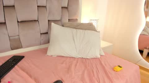 Sara online show from 26, 2, 2025