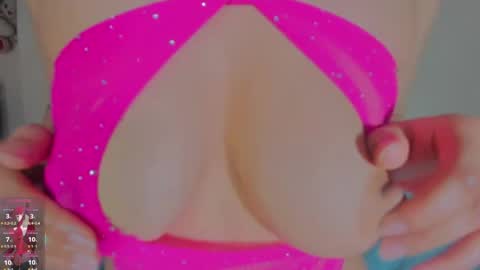 Snapshot of sara_allenx chatting on 25, 5, 2026 sara allenx online show from 25, 5, 2026