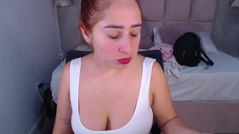 Snapshot of sara_angeelss chatting on 23, 5, 2026 Sara... online show from 23, 5, 2026