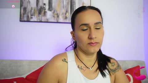   online show from 18, 11, 2025