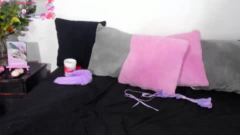 Snapshot of sara_gonz chatting on 16, 1, 2026 sara gonzalez online show from 16, 1, 2026