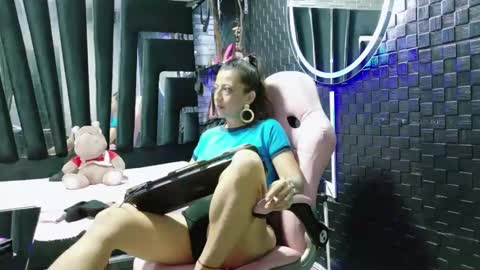 Snapshot of sara_hot_2 chatting on 31, 1, 2025 no limits sarah online show from 31, 1, 2025