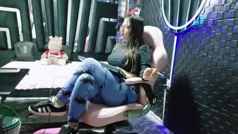 Snapshot of sara_hot_2 chatting on 3, 2, 2025 no limits sarah online show from 3, 2, 2025