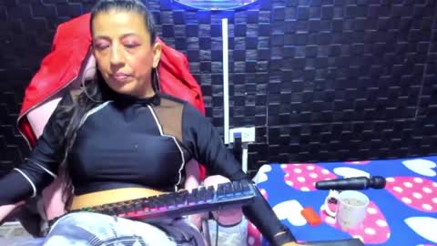 Snapshot of sara_hot_2 chatting on 7, 3, 2025 no limits sarah online show from 7, 3, 2025
