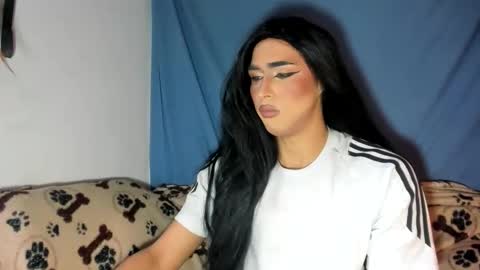 Snapshot of sara_hunter12 chatting on 26, 11, 2025 sara_hunter12 online show from 26, 11, 2025