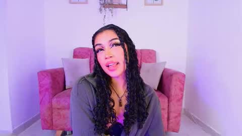 Sara Jhonson  online show from 18, 9, 2025