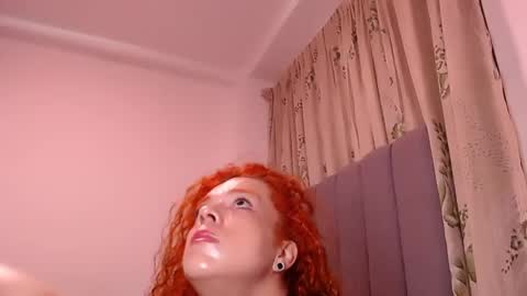Snapshot of sara_johnson__ chatting on 23, 4, 2026 sara_johnson__ online show from 23, 4, 2026
