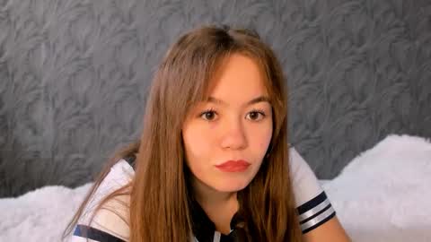 sara_kox online show from 13, 10, 2025