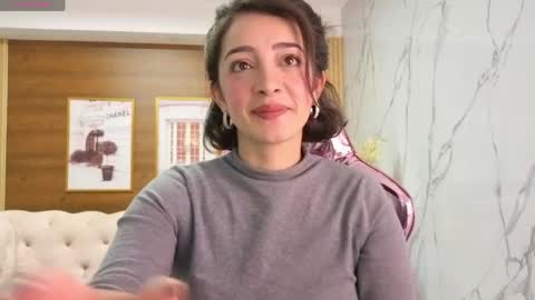 Sara  online show from 25, 5, 2026