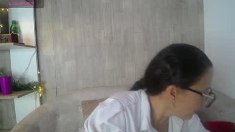 Sara   online show from 4, 2, 2026