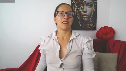 Snapshot of sara_marrisson chatting on 6, 6, 2026 Sara online show from 6, 6, 2026