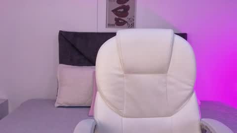 sara  online show from 10, 9, 2025