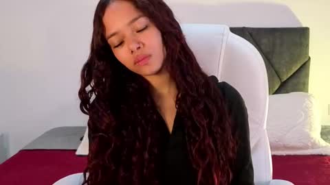 sara  online show from 17, 9, 2025