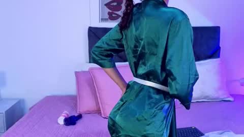 sara  online show from 18, 9, 2025