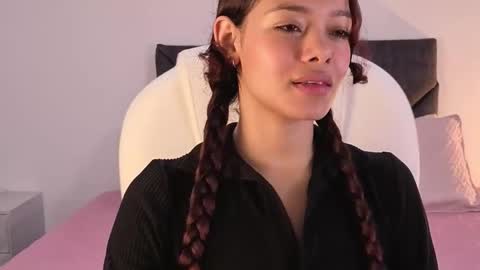 sara  online show from 24, 9, 2025