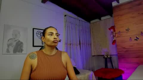 Snapshot of sara_thompson01 chatting on 7, 1, 2026 SARA online show from 7, 1, 2026