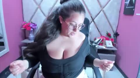 sara_thonson_ online show from 14, 3, 2026